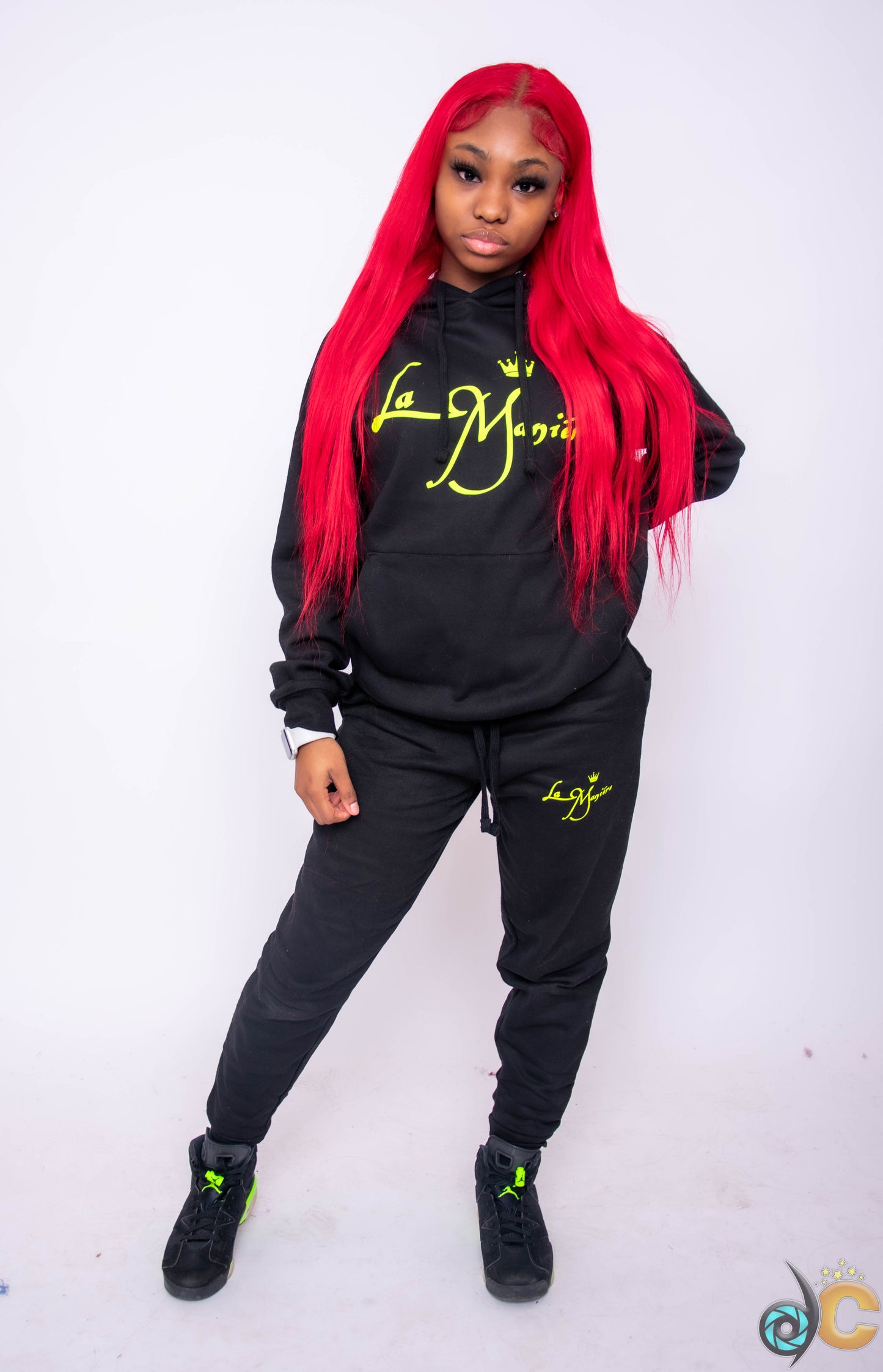 “Must Be Seen” Collection
